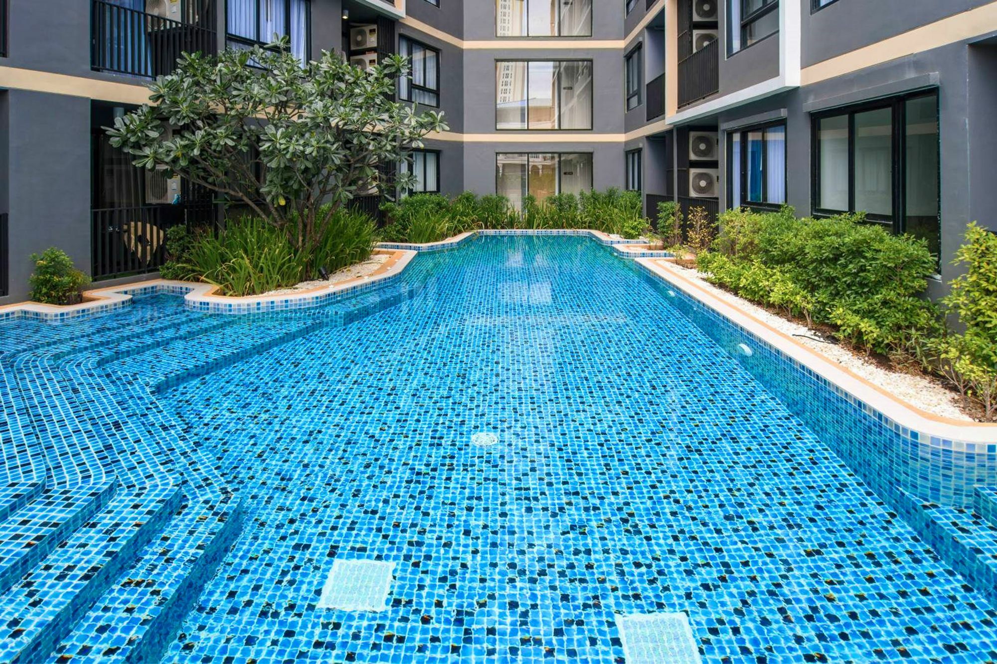 Apartamento Urban Attitude Pattaya Exterior foto
