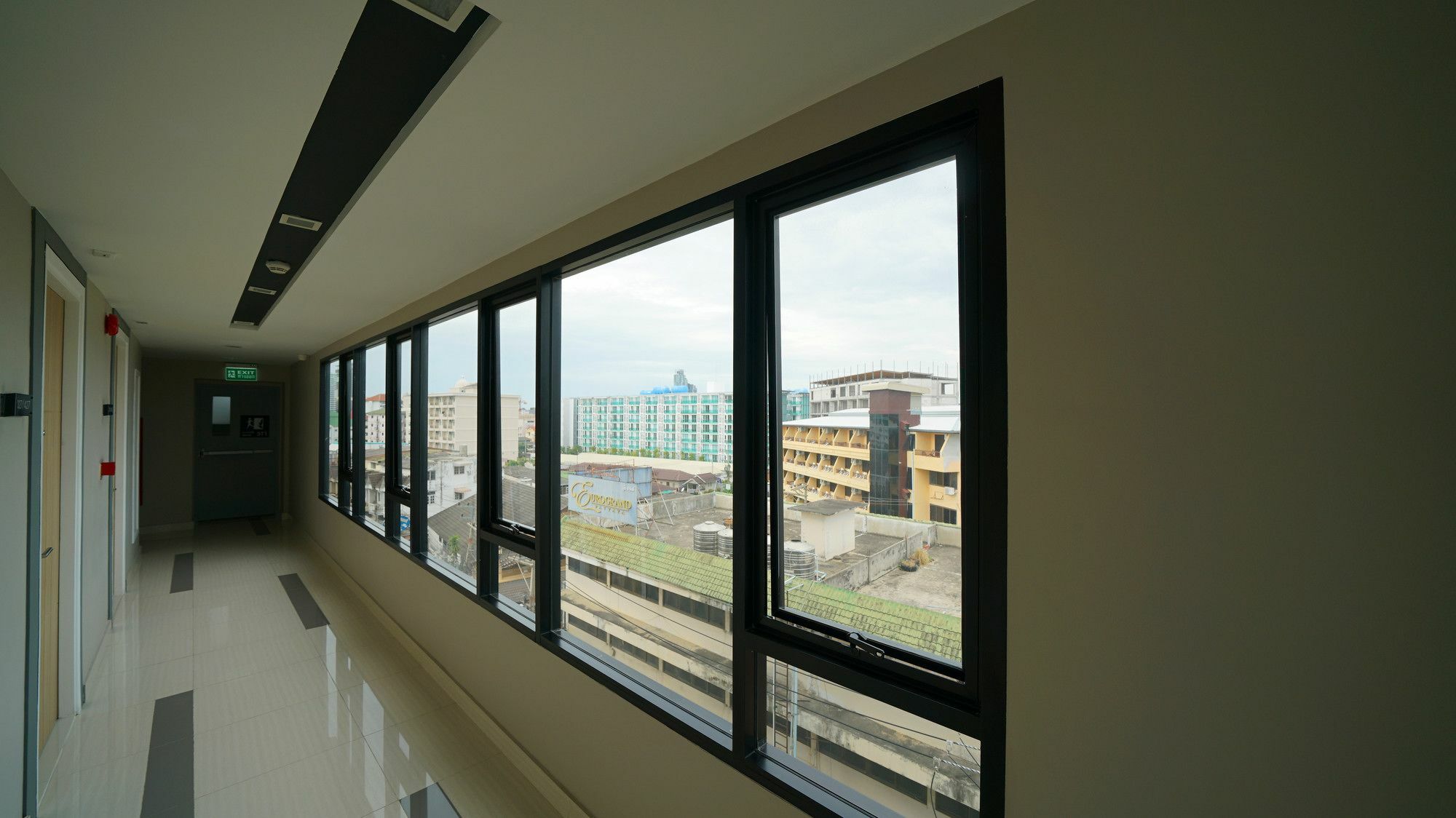 Apartamento Urban Attitude Pattaya Exterior foto