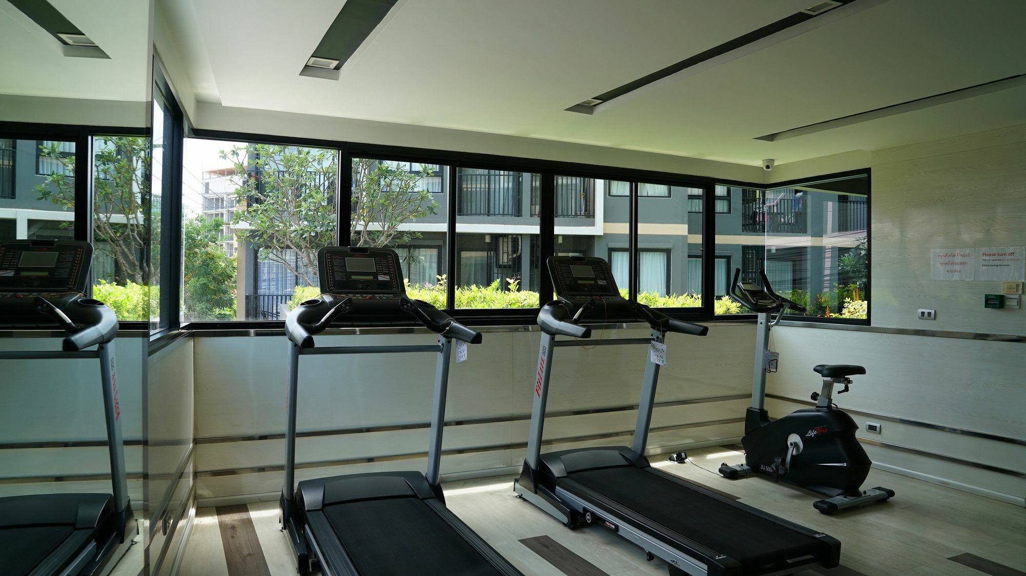 Apartamento Urban Attitude Pattaya Exterior foto